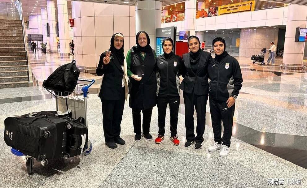 彩票走势图-伊朗女足5人反悔内幕曝光：安全屋漏洞百出！间谍用球员母亲威胁